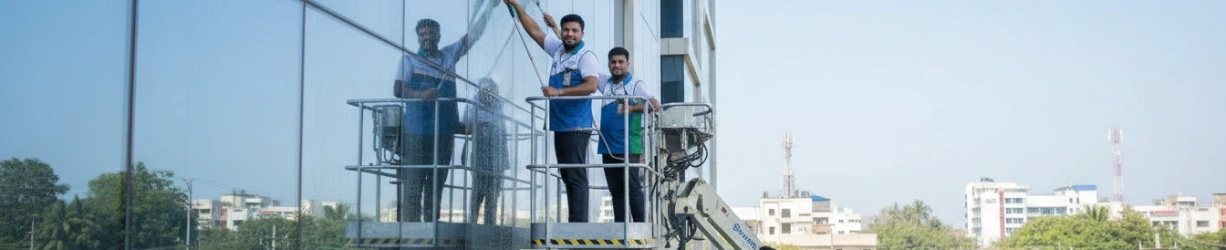 Commercial Facade Glass Cleaning